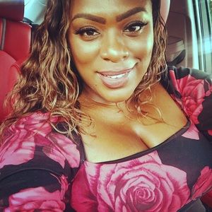 Meet your Posher, Shay